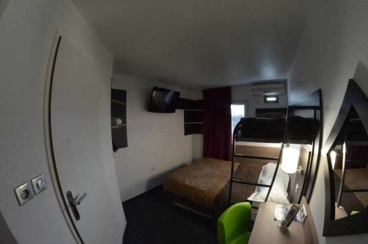 Classic Triple room