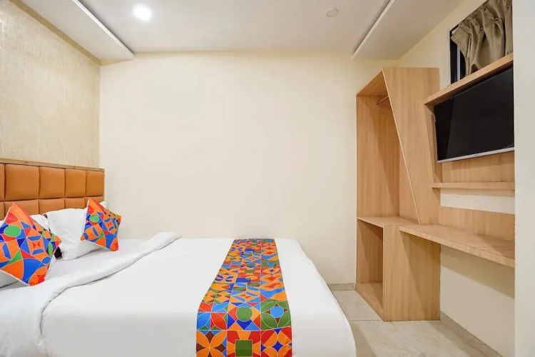 Fabhotel 7 Star I