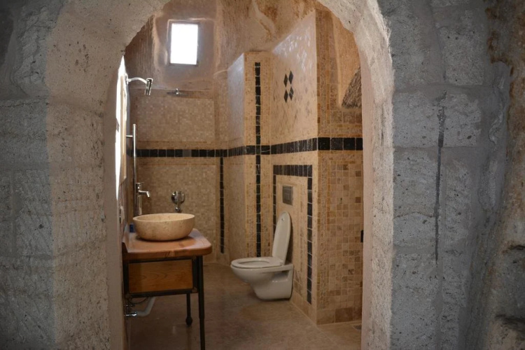 Angel Cave Suite