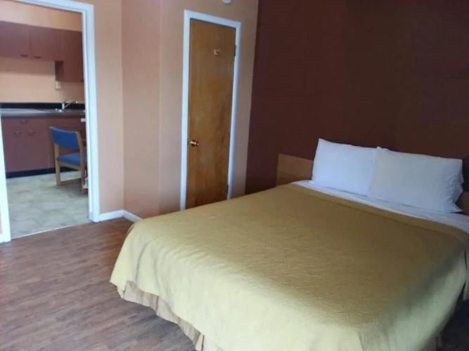 Sage & Sand Motel