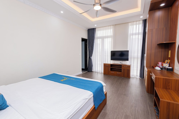 Royal Louis Hotel