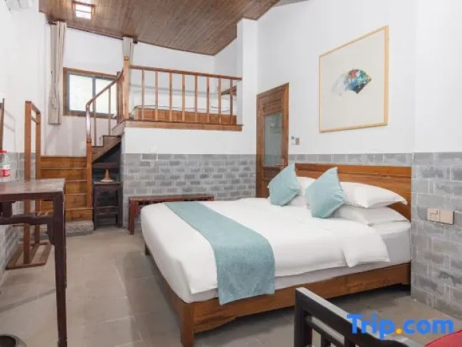 Standard Twin Family room