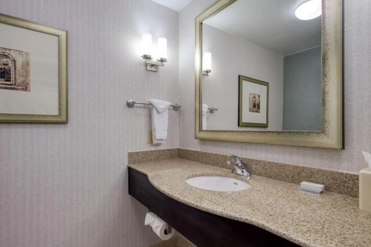 1 Bedroom Double Suite