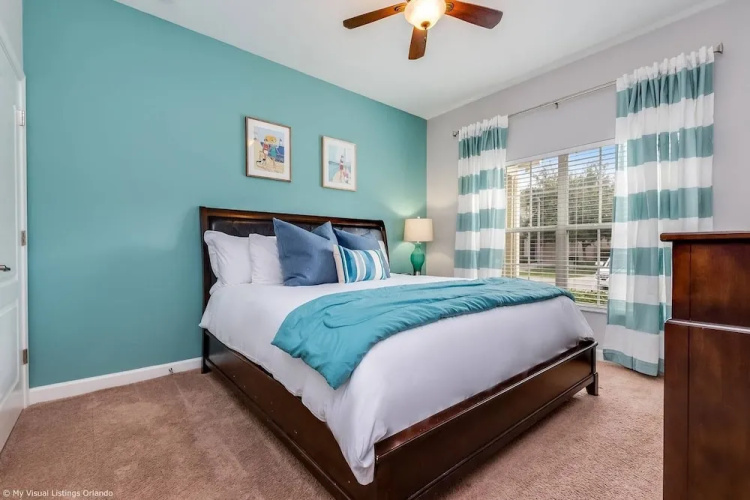 Posh and Spacious Lake View Home, Only Minutes From Disney 4bd/3ba #3pp857