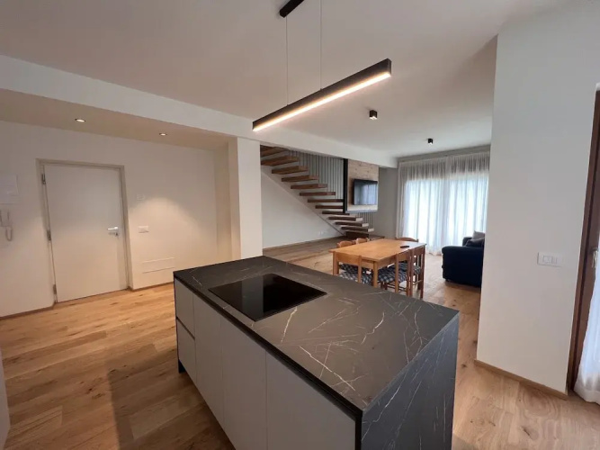 085 Trilocale Duplex Giustino