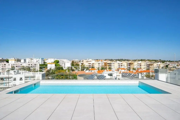 Apartment with balcony