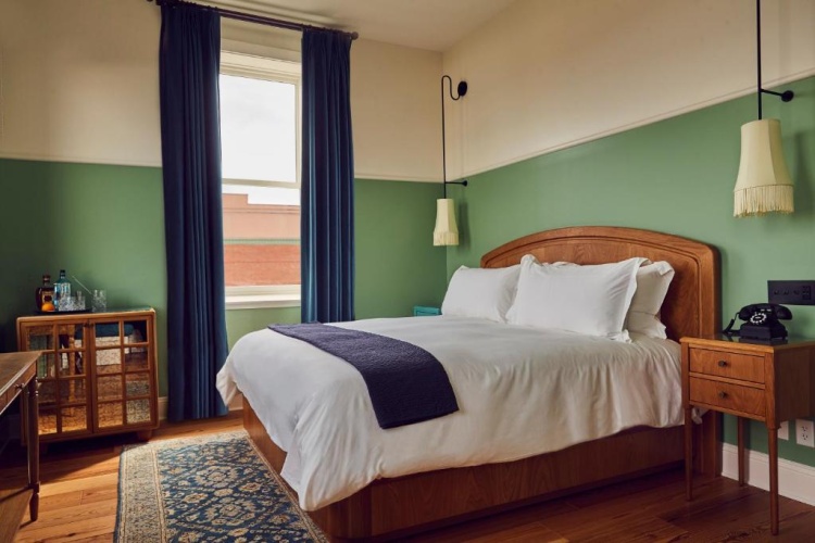 River Double room