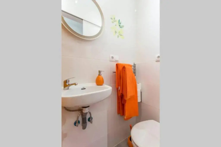 S32-Estudio con Wifi en Madrid Centro