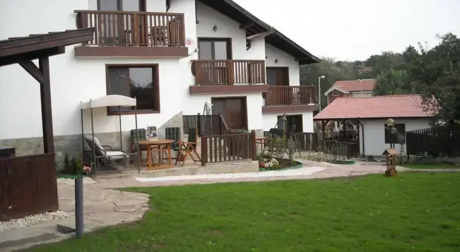 Villa Atika