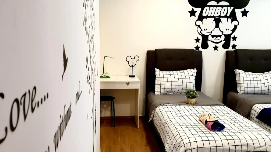 2 Bedrooms Apartment