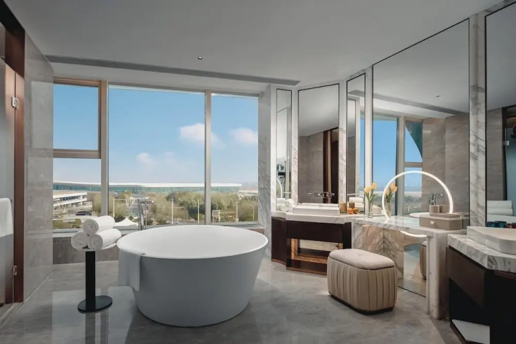 Royal Suite