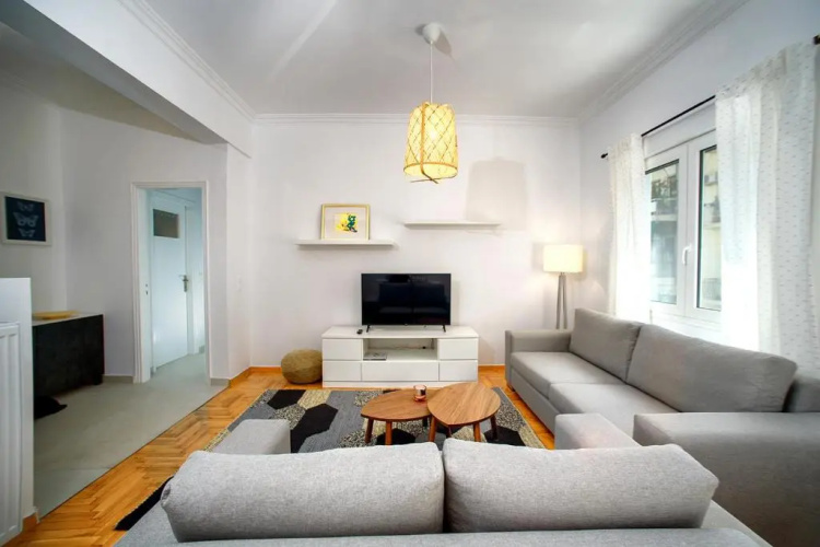 Acropolis area family friendly 2bdr apartment