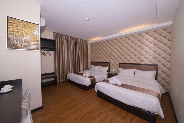 OYO 1214 Oro Hotel