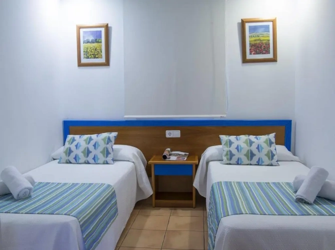 2 Bedrooms Villa