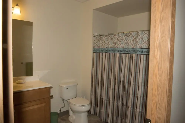 1 Bedroom Standard Suite