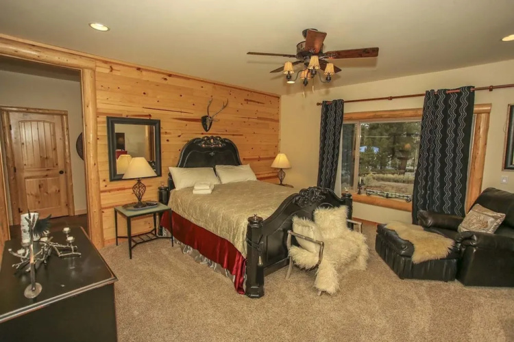 1648 - Luxury on Eagle Ridge by RedAwning
