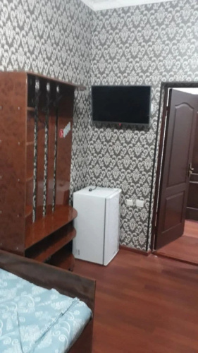 Nurshox Hotel