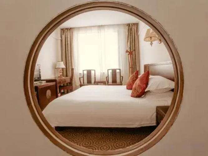 Jixi Longchuan Hotel