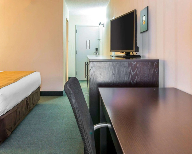 Quality Inn & Suites