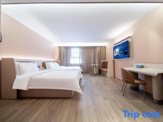Standard Twin Family room