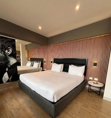 Double Suite