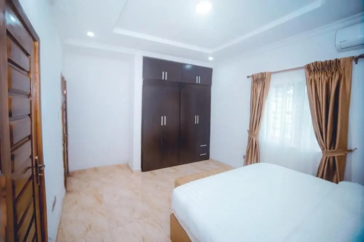 Mconyx Apartment