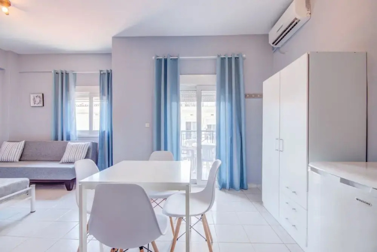Harmony Apartment 3 by Rentalspro