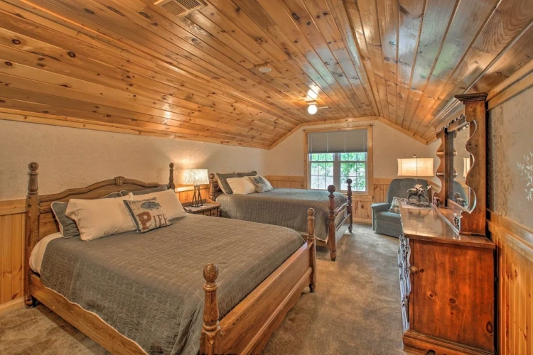 3 Bedrooms Cottage