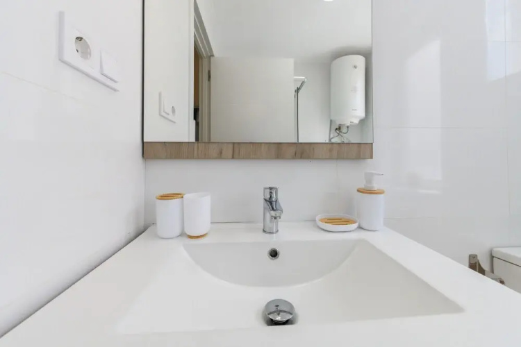 M Mdl92 Alquiler Mensual en Madrid Piso Moderno