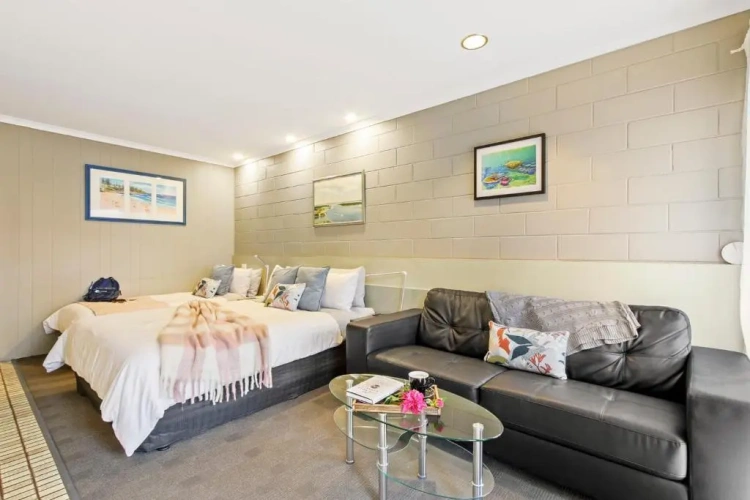 Standard Family room