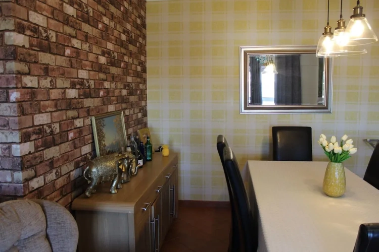 1 Bedroom Apartment with balcony
