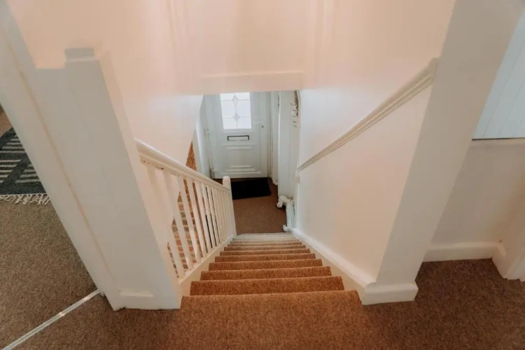 3 Bedrooms Cottage