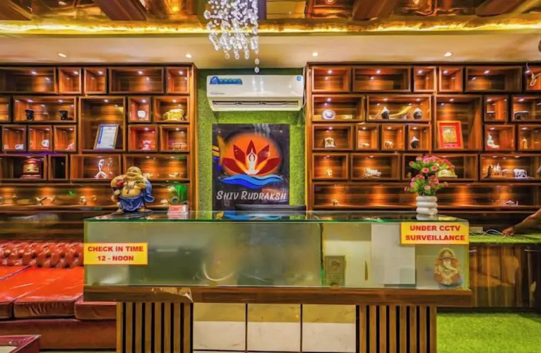 Shiv Rudraksh Resort - Near Assi Ghat