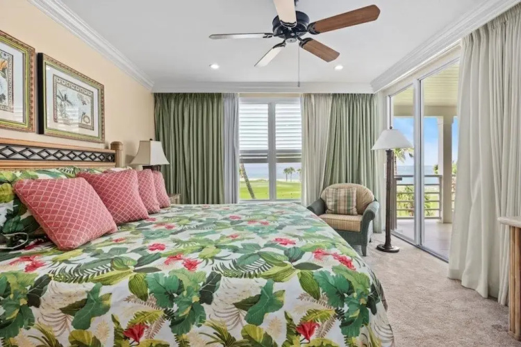 1640 Lands End 3 Bedroom Condo