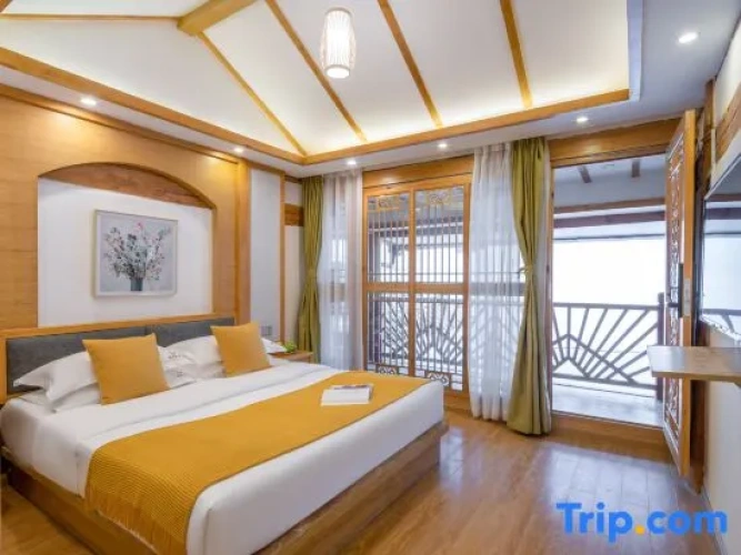 Standard Double room with garden view