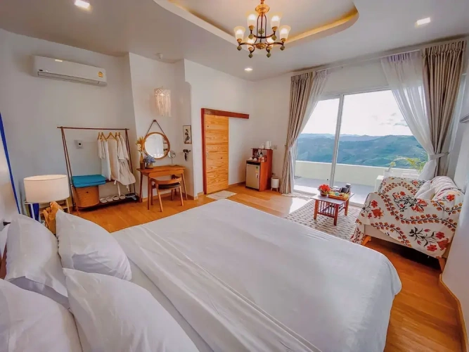 Standard Double room with balcony and with mountain view