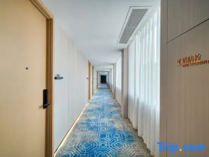 Hua Yi Hotel