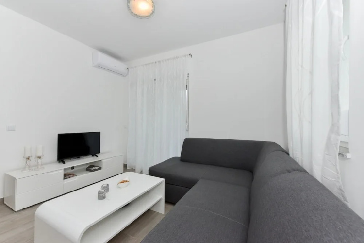 Luxury vir