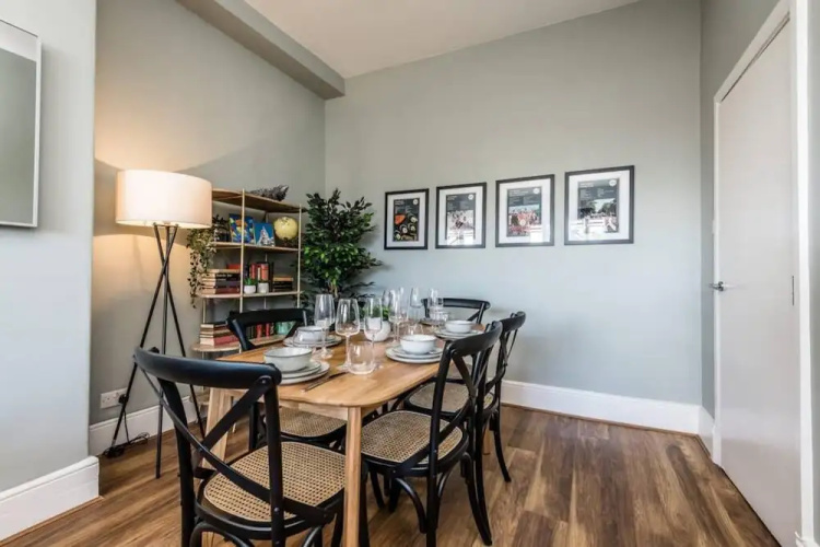 Host Stay Catharine Quarters II