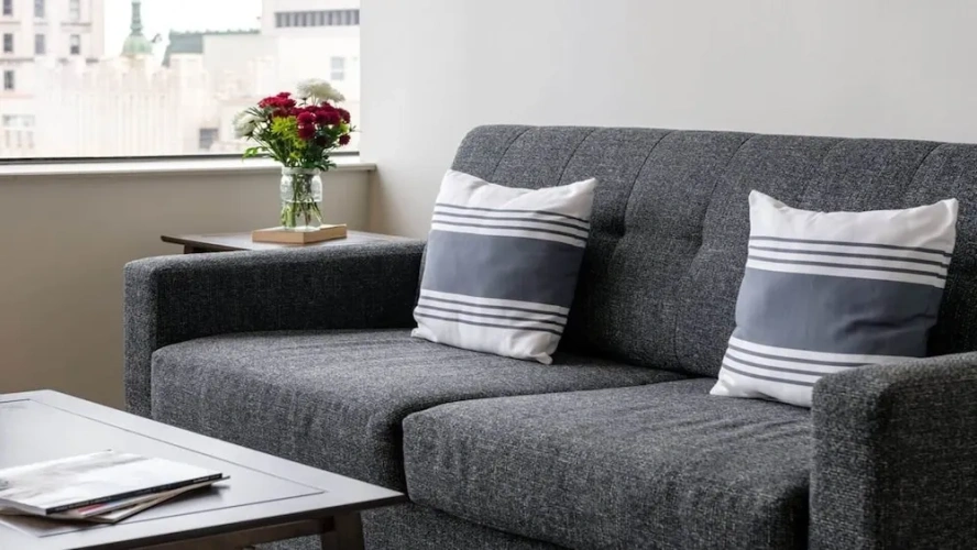 2 Bedrooms Apartment