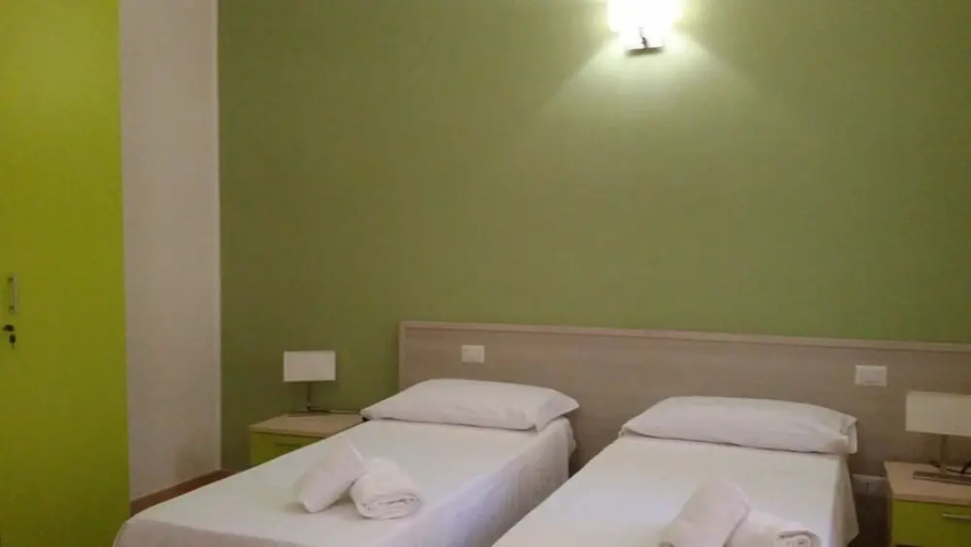 Hotel '904