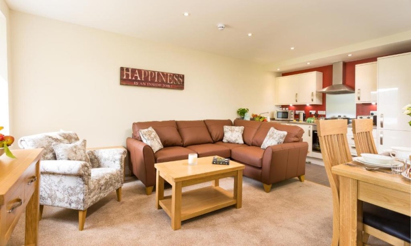 2 Bedrooms Apartment with lake view