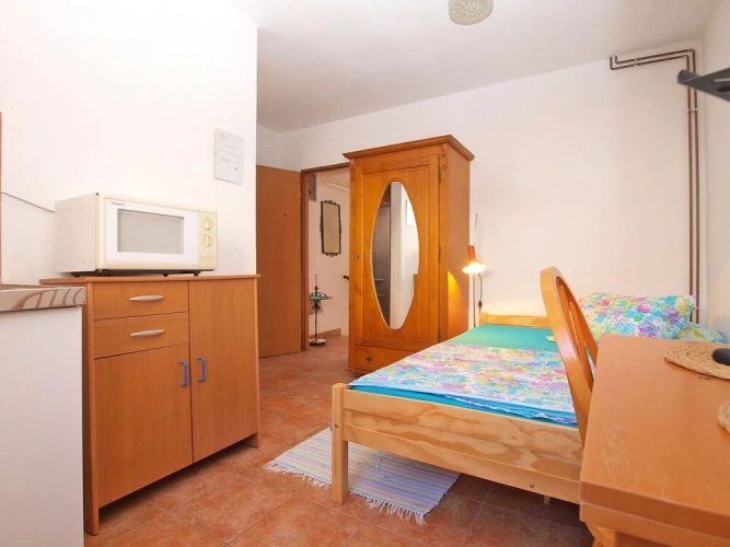 1 Bedroom Standard Studio