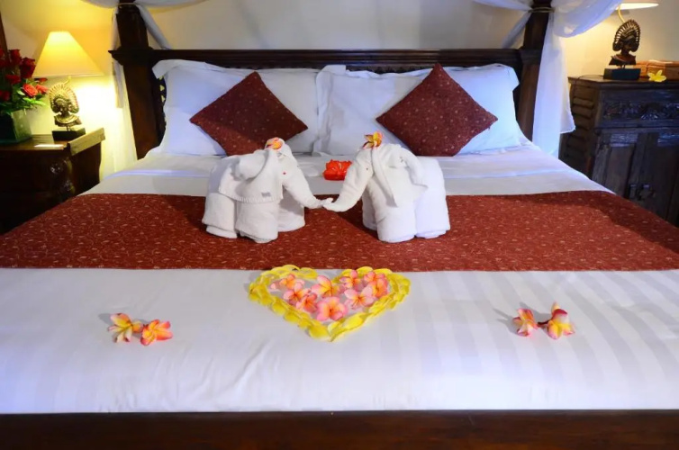 Tirta Ayu Hotel & Restaurant