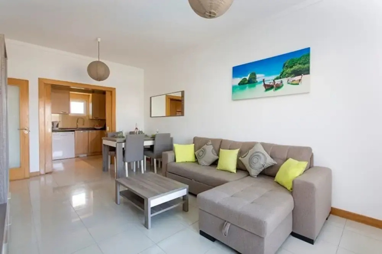 Albufeira - Apartment - Sleeps 4 - Seaside