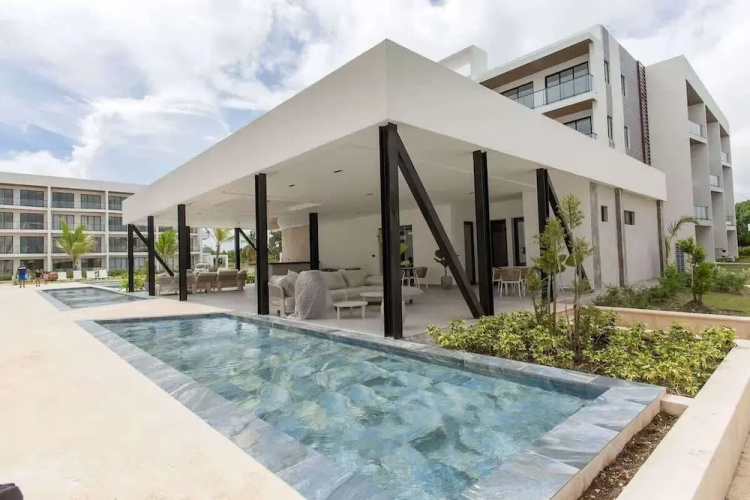 NOK Elegant 2BR Apt by Vistacana