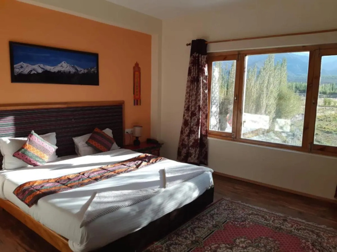 Ratna Hotel Ladakh