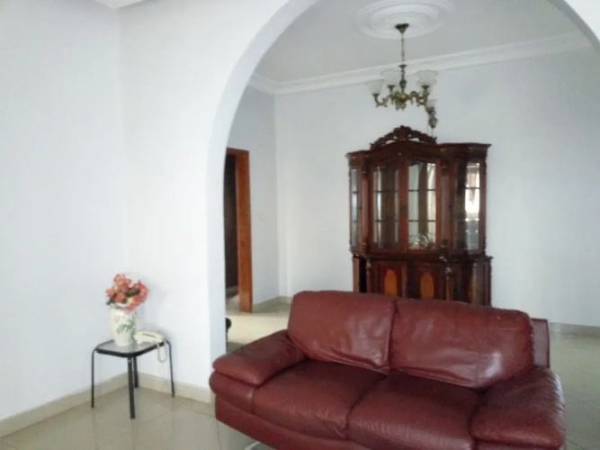 Hotel Vallee Des Rois