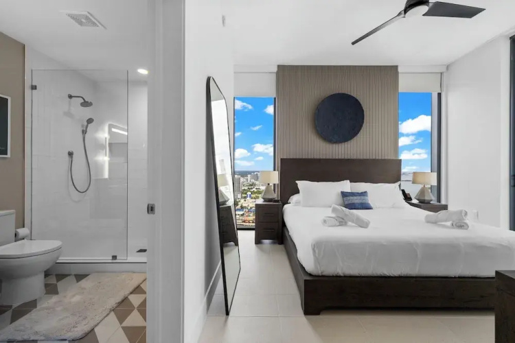 Bayfront View PH 3BR in Downtown Miami