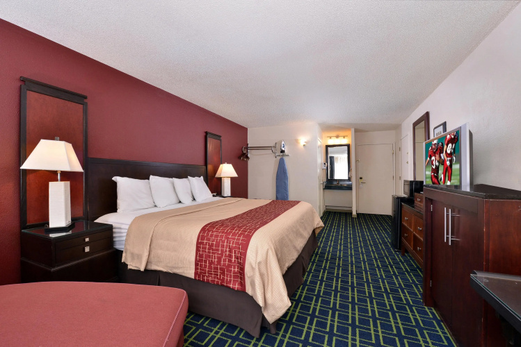 Red Roof Inn Arcata